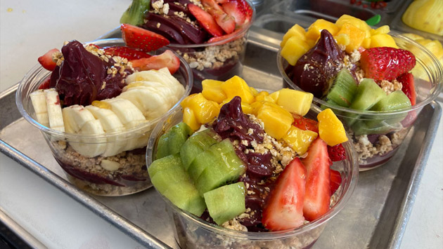 Big Turn At The Big Turn Red Wing MN Indigo Açaí Bowls